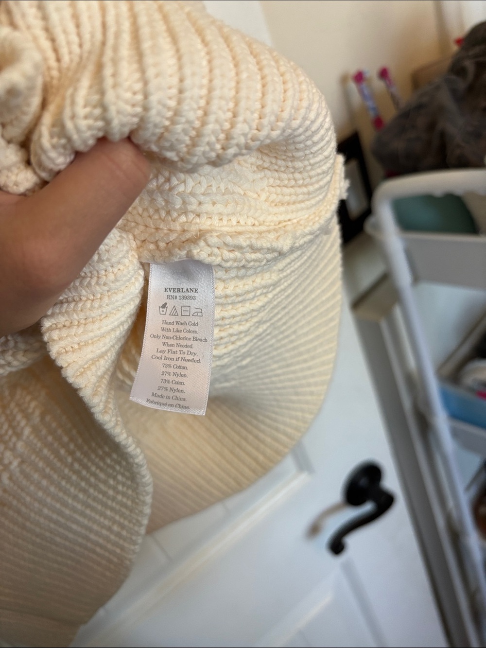 Everlane Cream Cable-Knit Crewneck Sweater - Picture 7 of 8